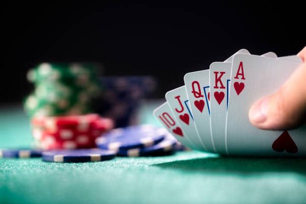 Discover Casino Card Games with オンラインカジノ おすすめ Gaming Guides